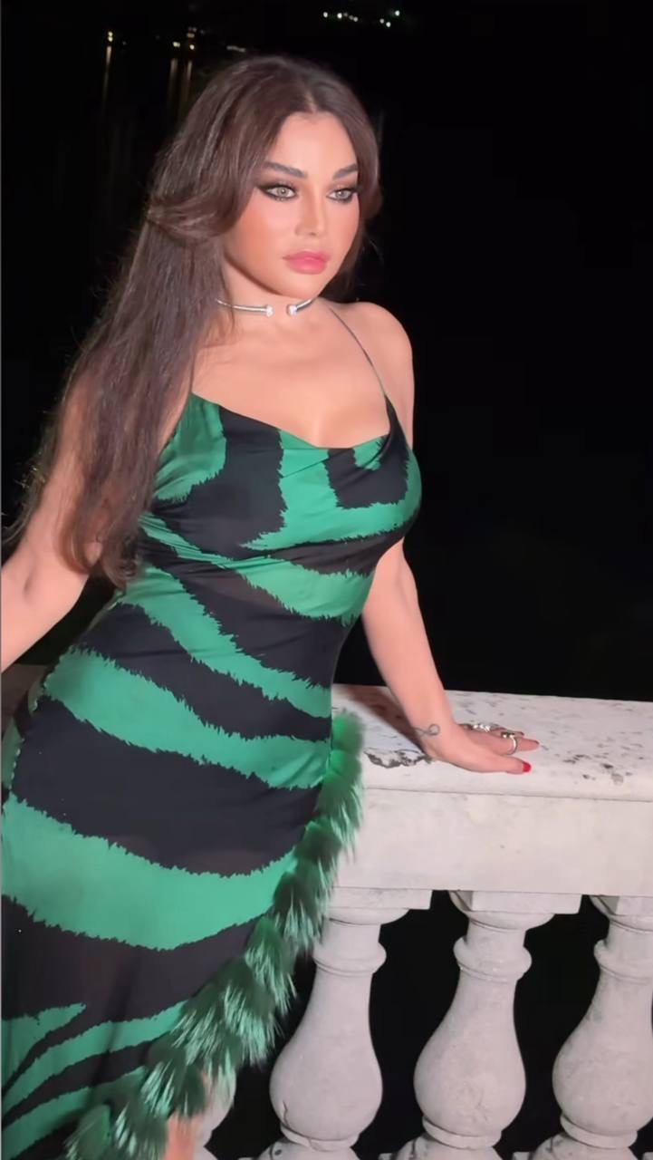 أسرار أناقة هيفاء وهبي وإليسا في حفل زفاف يومي