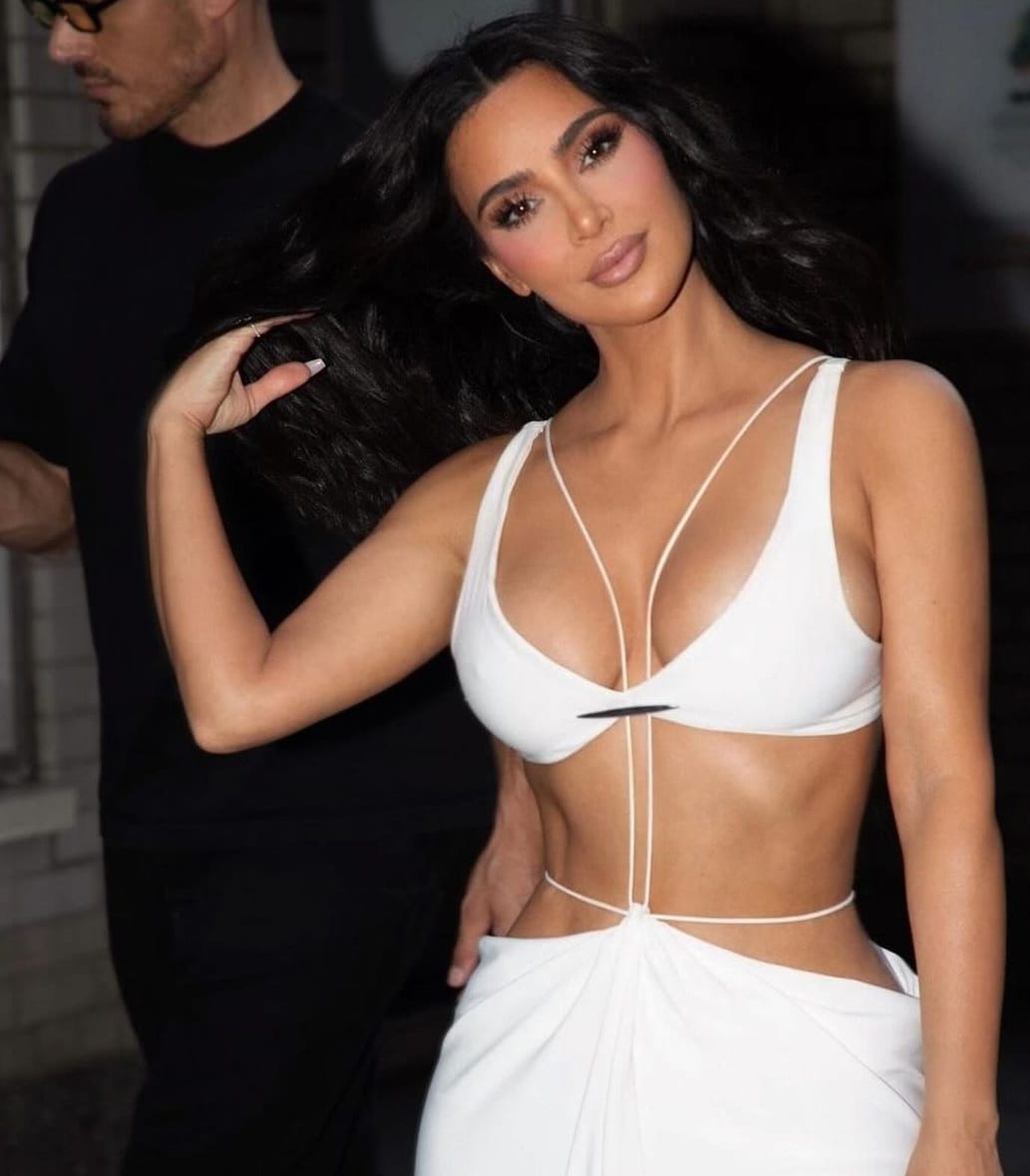 Parallel dunyo haqida porno filmlar