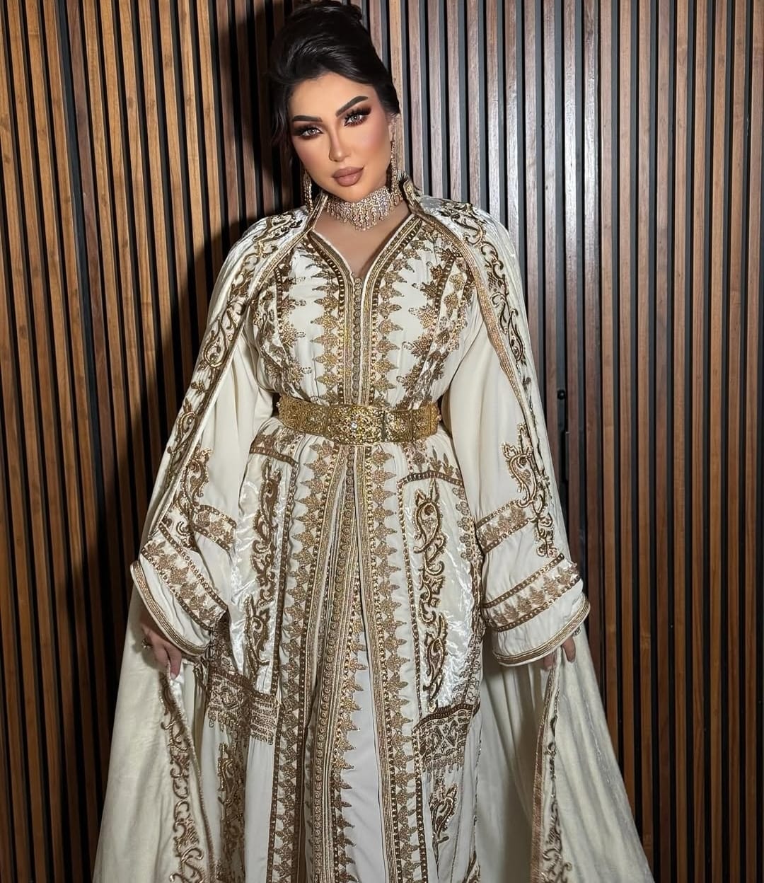 فساتين دنيا بطمة في المناسبات