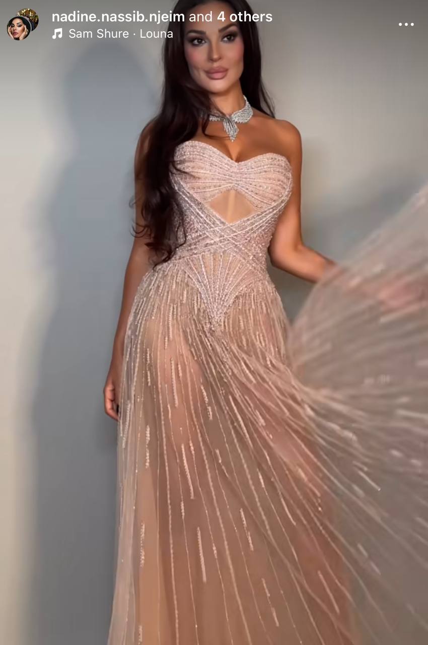 نادين نجيم بفستان جريء وأنيق في حفل ملك جمال لبنان 2025